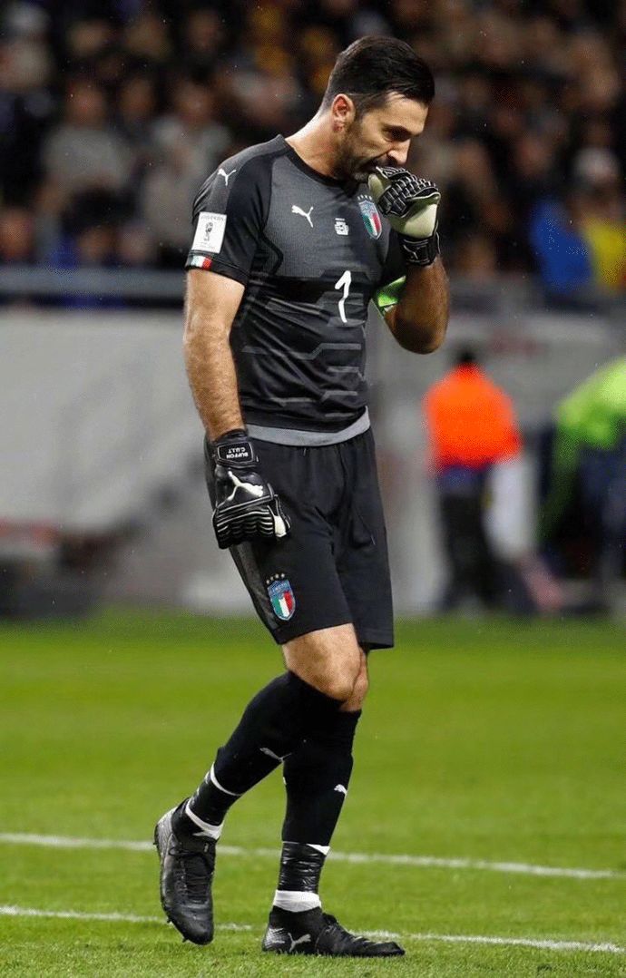 考沃德21+8兰代尔16+9 灰熊末节发威主场逆转篮网